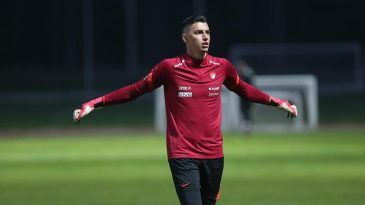 Berke &Ouml;zer Milli Takım'da Yaşanan Kriz Hakkında Konuştu: O G&uuml;n&uuml;n Şartlarında Yine Yapardım