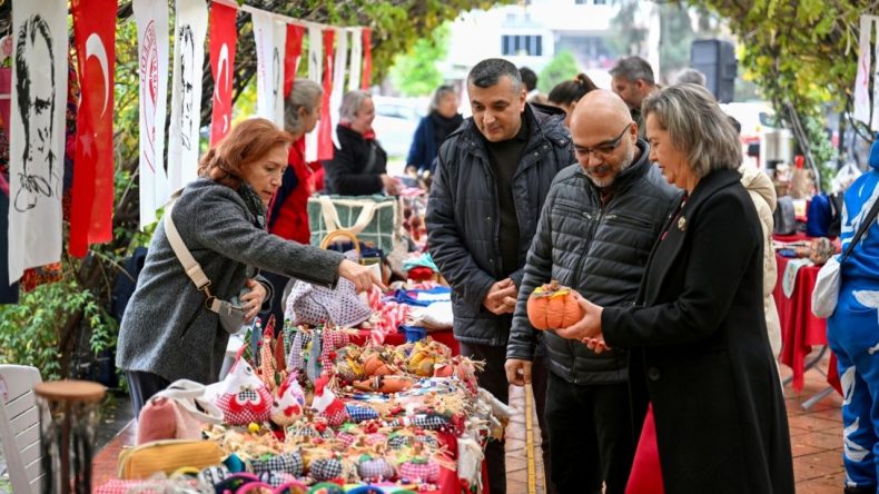 Bornova’da El Emeği Kazanca Dönüştü