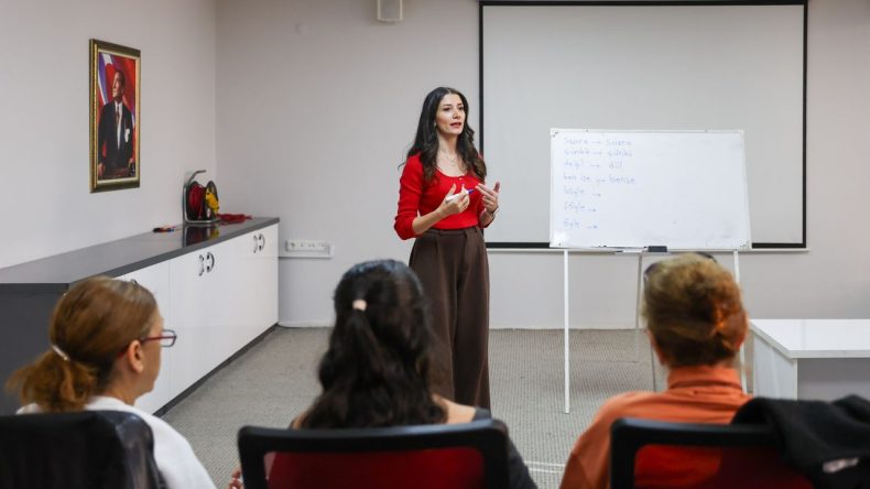 Buca Belediyesi’nden Diksiyon ve Sunuculuk Kursu