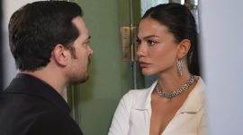 Çağatay Ulusoy ve Demet Özdemir ile Eşref Rüya 25. Bölüm Tek Parça İzle