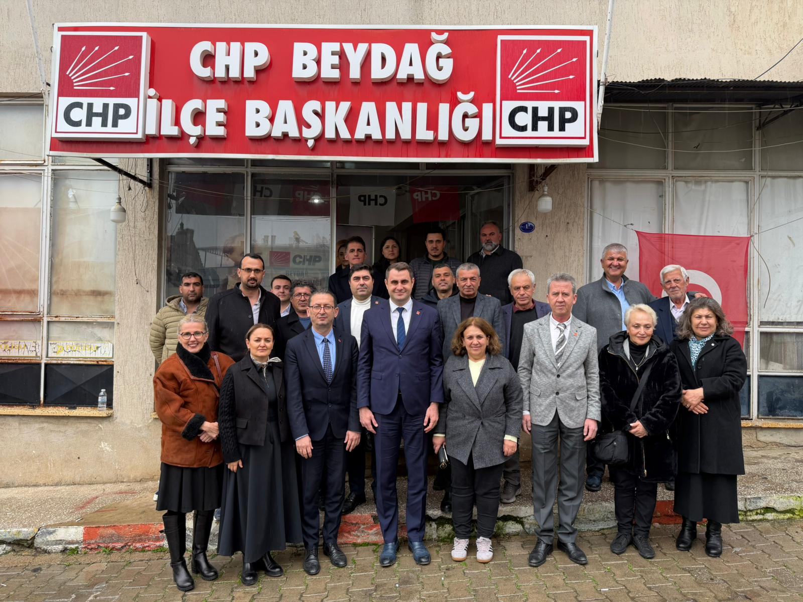 CHP'li Güç Küçük Menderes Çıkartması