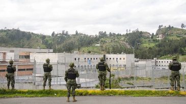 Ekvador'da Cezaevinde &Ccedil;atışma: 9 Kişi Hayatını Kaybetti