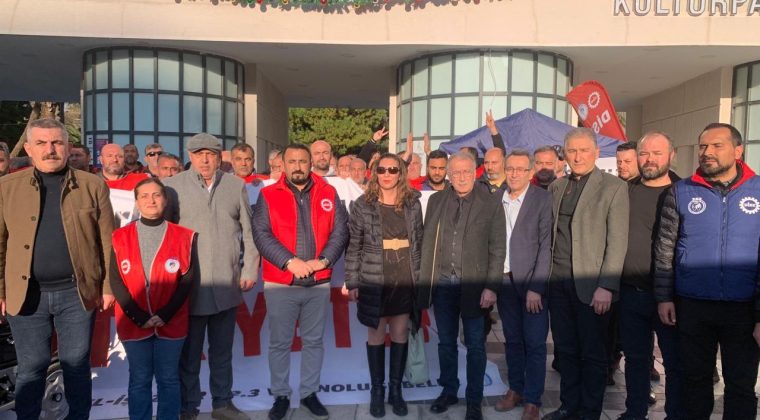 Emek Bileşenleri DİSK Direniş Çadırını Ziyaret Etti: Haksızlığa Son Verin!