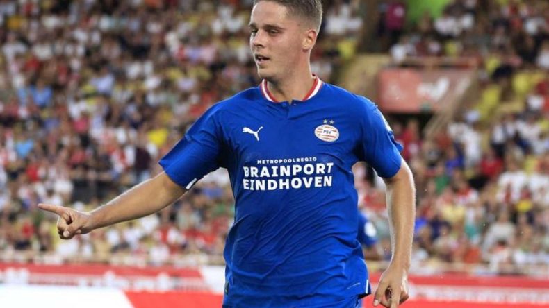 Fenerbahçe'de Yıldız Ismin Transfer Süreci Durduruldu