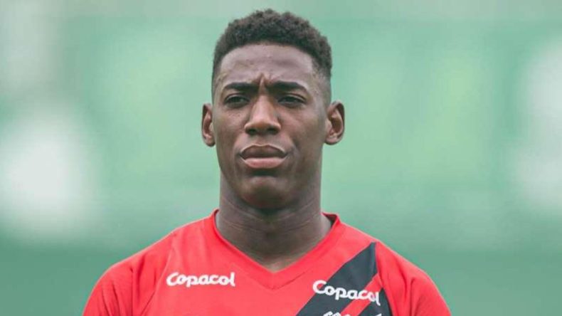 G&ouml;ztepe&rsquo;nin Hedefi Brezilyalı Leo Pinheiro!