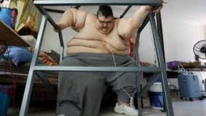 Guinness Rekorlar Kitabı’na girmişti: Dünyanın en kilolu insanı hayatını kaybetti!