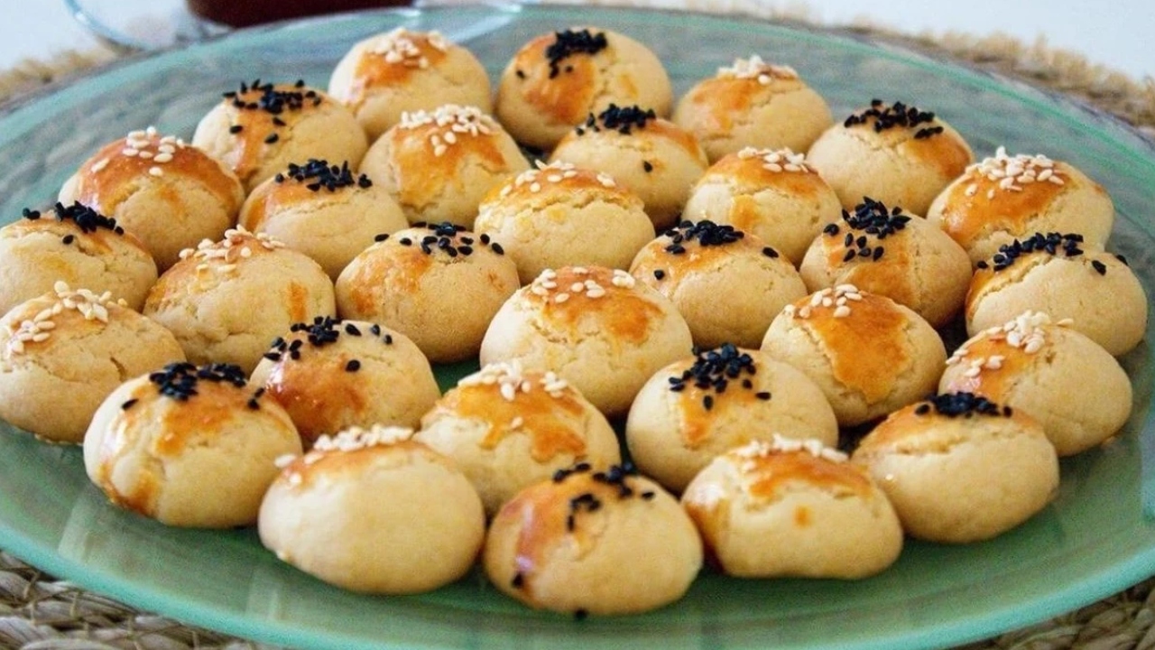 Kinoalı Tuzlu Kurabiye