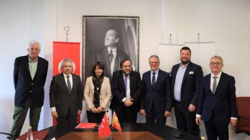 İE&Uuml; ve İspanya Arasında Eğitim K&ouml;pr&uuml;s&uuml; Kuruldu