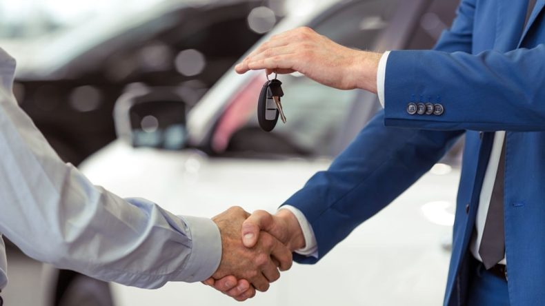 İkinci El Araç Satışında Yeni Gelişme: İzmirli Esnafa Müjde