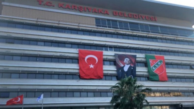 İl&ccedil;e Belediyelerinde &Ouml;deme Krizi Devam Ediyor: Tek Somut Adım Karşıyaka Belediyesi&rsquo;nden