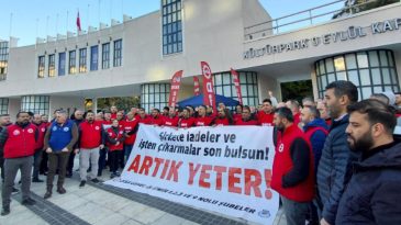 İzmir B&uuml;y&uuml;kşehir Belediyesi İş&ccedil;ileri İsyan Etti: Havuzda Zor Durumdayız!