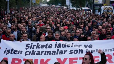 İzmir B&uuml;y&uuml;kşehir emek&ccedil;ileri direnişlerine devam ediyor: Eylemin beşinci g&uuml;n&uuml;