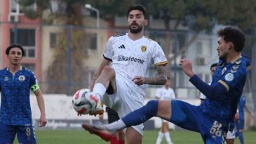 İzmir derbisinde Menemen, Aliağa&rsquo;yı uzatmada yıktı!