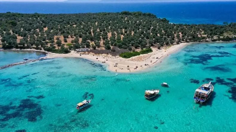 İzmir Dikili'de İcradan Satılık Dubleks Daire