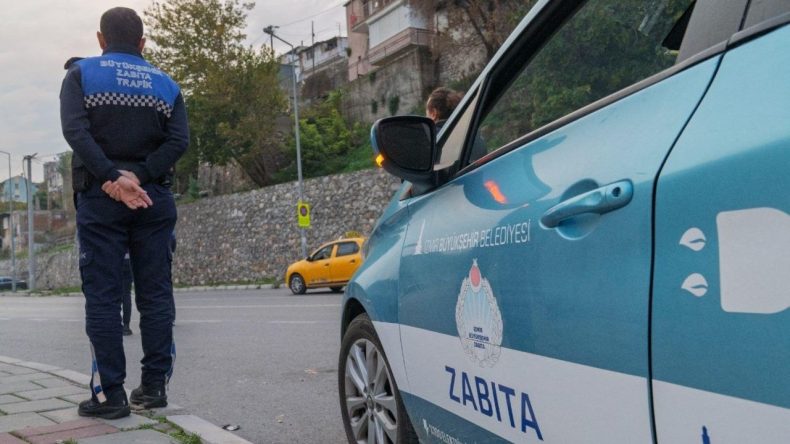 İzmir Zabıtası, Dron Destekli Trafik Denetimiyle İhlalleri Havadan Takip Ediyor