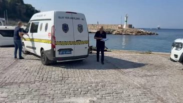 İzmir'de facia: Denizde erkek cesedi bulundu