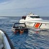 İzmir'de G&ouml;&ccedil;men Kurtarma Operasyonu: Yunanistan'ın Geri İttiği 10 Kişi Kurtarıldı