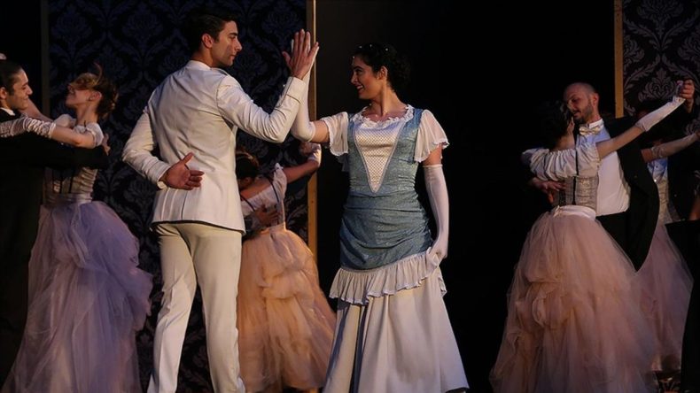 İzmirliler Sanata Doyacak: İşte Bu Haftanın Takvimi…