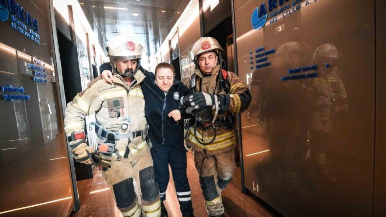 İzmir’de 47 Katlı Gökdelende Gerçeği Aratmayan Tatbikat: Nefesler Tutuldu