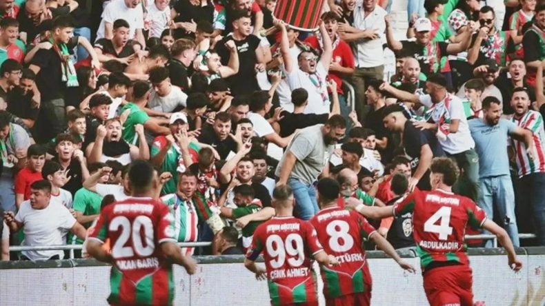 Karşıyaka, Bornova 1877'yi 3-1 Yenerek Galip Geldi!