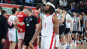 Karşıyaka Evinde Beşiktaş'a Yenildi