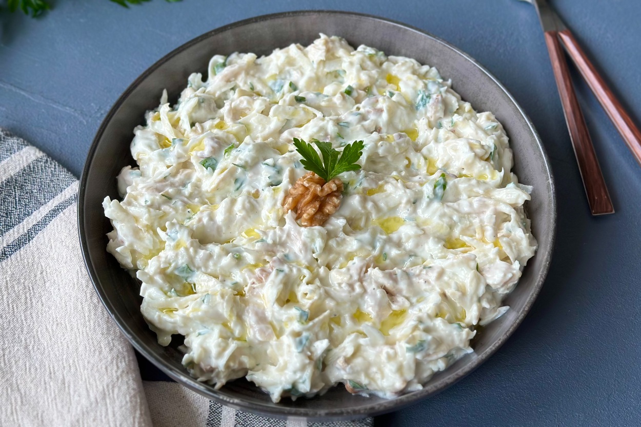 Kereviz Salatası Üstü