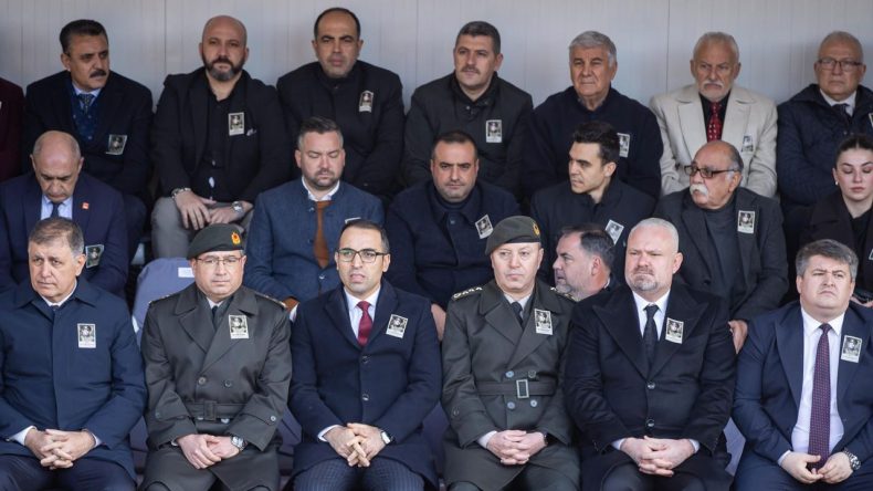 Kubilay ve Devrim Şehitleri Menemen'de Anıldı