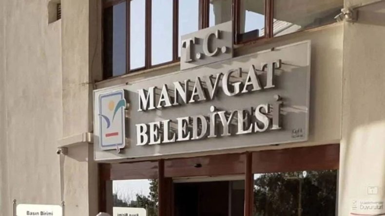 Manavgat Belediyesi'nde Rüşvet Davasında 3 Sanık Tahliye Edildi