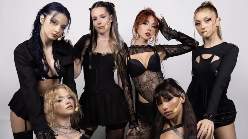 Manifest Grubuna Hapis Cezası: Hayasızca Hareketler Su&ccedil;lamasıyla Yargılanıyorlardı