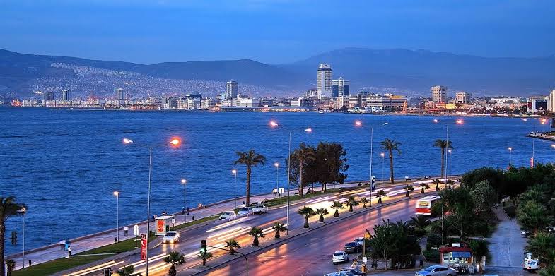 İzmir'in bilinmeyen hikayeleri