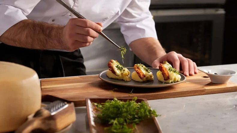 Michelin Rehberi 2026 Seçkisi Tanıtıldı: İzmir Gastronomi Alanında Zirveye Tırmanıyor!