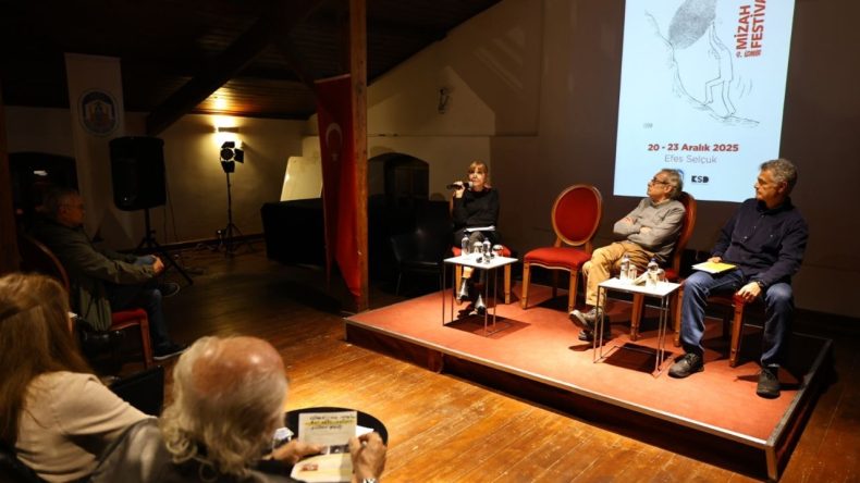 Sel&ccedil;uk&rsquo;ta Mizah Dolu &Uuml;&ccedil;&uuml;nc&uuml; G&uuml;n Panellerle Devam Etti