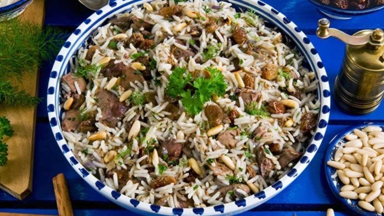 Sofraların vazge&ccedil;ilmez lezzeti: İ&ccedil; pilav tarifi