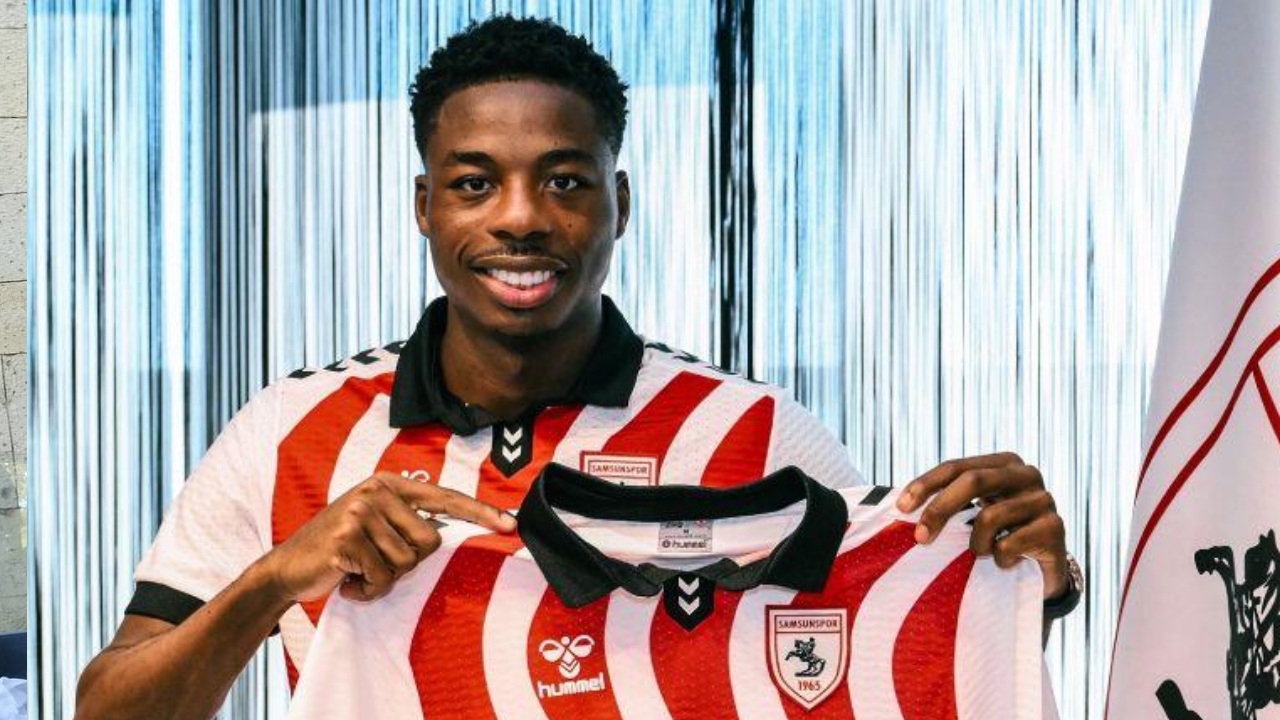 Süper Lig Yıldızı Anthony Musaba'nın Aracı Yangın Çıkardı