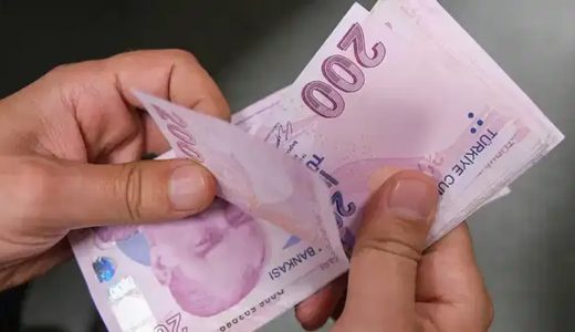 Uzman İsimden Asgari &Uuml;cret A&ccedil;ıklaması: Rakam Verdi