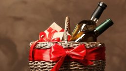 Yılbaşı Sepetleri 1 Yılda İki Kat Arttı: Fiyatlar Ne Kadar?