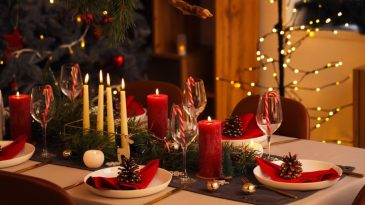 Yılbaşı sofralarına İzmir dokunuşu: Enfes mantarlı karides g&uuml;ve&ccedil; tarifi