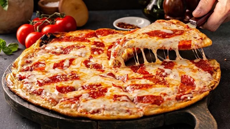 Yüzlerce şubesi bulunan dev pizza zinciri iflas etti
