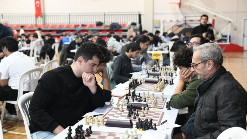 Başkan Yıldız: &Ccedil;iğli satran&ccedil;ta gurur verici bir noktada