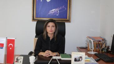 CHP Efes Sel&ccedil;uk&rsquo;tan AKP&rsquo;nin konteyner hamlesine tepki: Bu ayki siyasi şov kotası doldu!