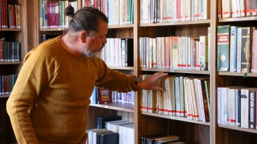 Cumhuriyet K&uuml;t&uuml;phanesi Araştırmacılara Işık Tutuyor