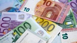 D&ouml;viz Piyasasında Hareketlilik: Euro'da B&uuml;y&uuml;k Kayıp!