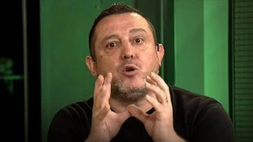 Fenerbah&ccedil;e&rsquo;nin Mağlubiyeti &Uuml;zerine Nihat Kahveci'den Sert Eleştiriler