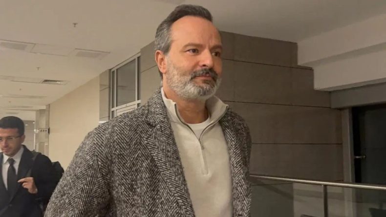 Gözaltına Alınmıştı: Ünlü Yapımcı Timur Savcı'nın Uyuşturucu Test Sonuçları Açıklandı