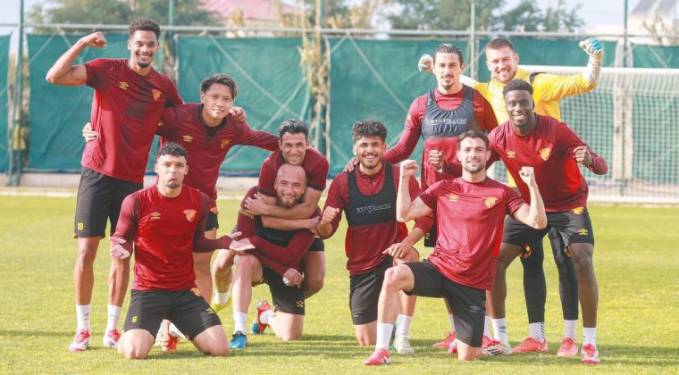 G&ouml;ztepe&rsquo;den videolu yılbaşı kutlaması: Kaptan kenetlenme &ccedil;ağrısı yaptı!