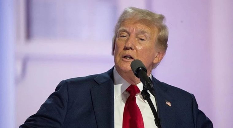 Gr&ouml;nland Krizi: Trump'tan 8 Avrupa &Uuml;lkesine G&uuml;mr&uuml;k Vergisi!