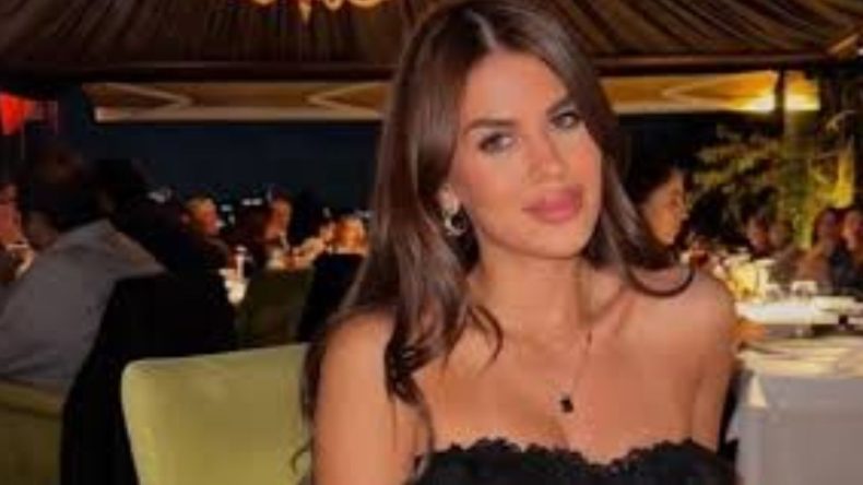 G&uuml;lseren Erbil'den A&ccedil;ıklama: Anne Olma Defterini Kapatmış Durumdayım!