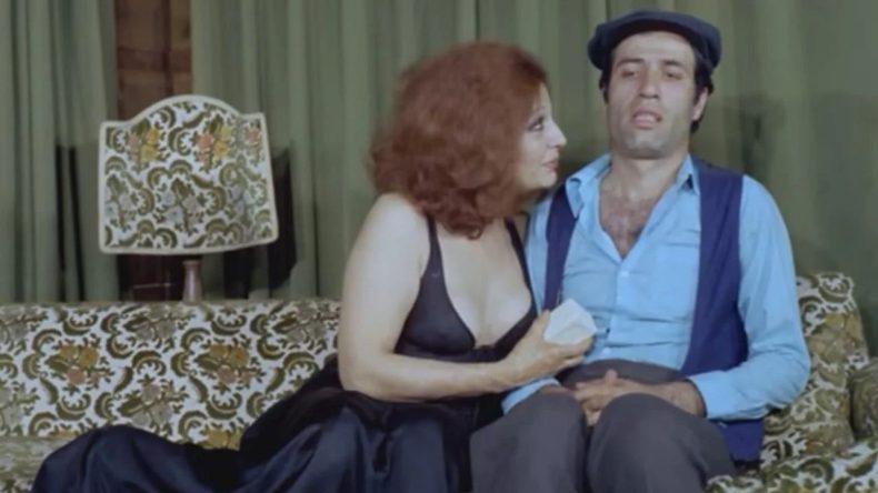 Herkes onu Sakar Şakir filminin Sevda’sı olarak tanıyor: Bornovalı sanatçı Ayfer Feray’ın hikayesi