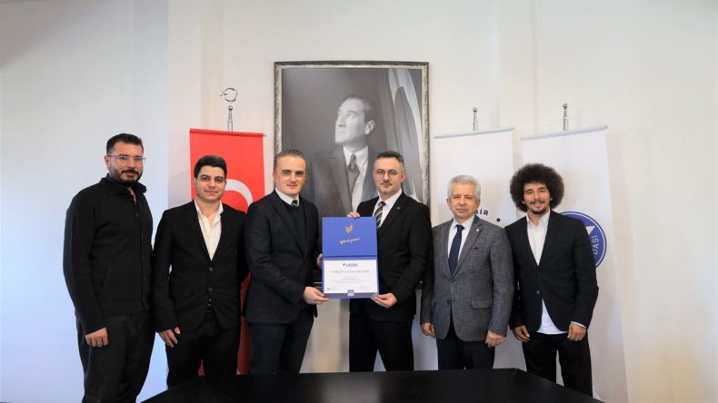 İE&Uuml;&rsquo;den B&uuml;y&uuml;k Bir Başarı: 5 Programa Akreditasyon!