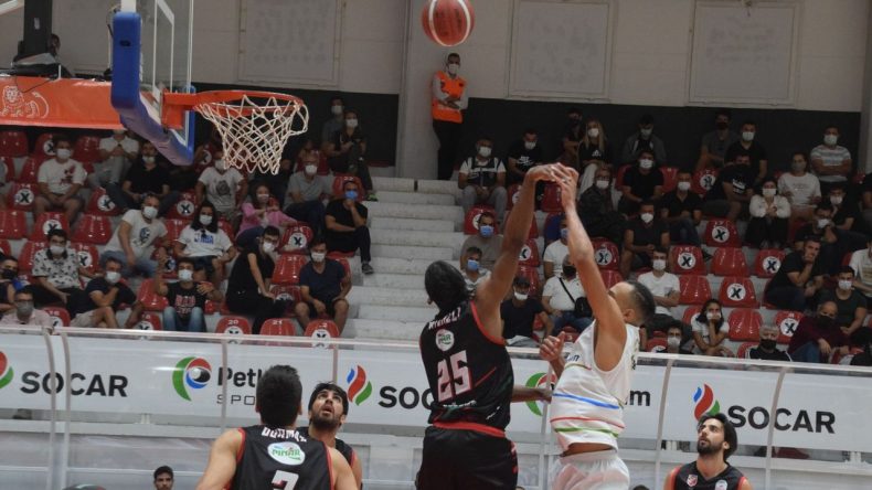 İzmir Derbisinde B&uuml;y&uuml;leyici Bir Zafer: Karşıyaka&rsquo;nın Galibiyeti